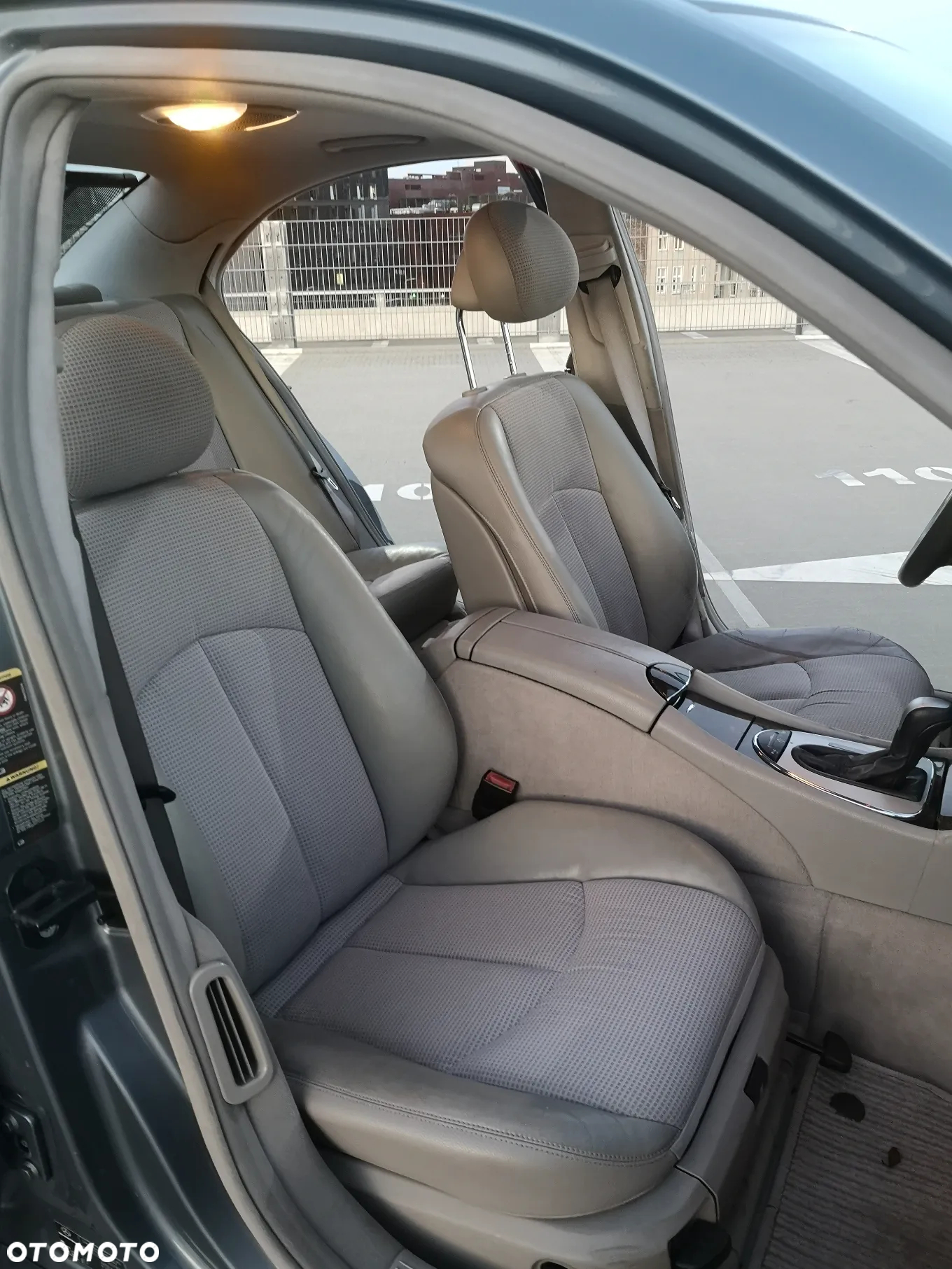 Mercedes-Benz Klasa E 500 Avantgarde - 17