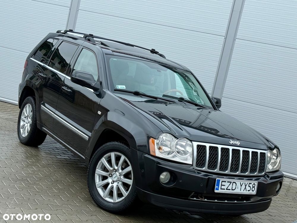 Jeep Grand Cherokee - 37