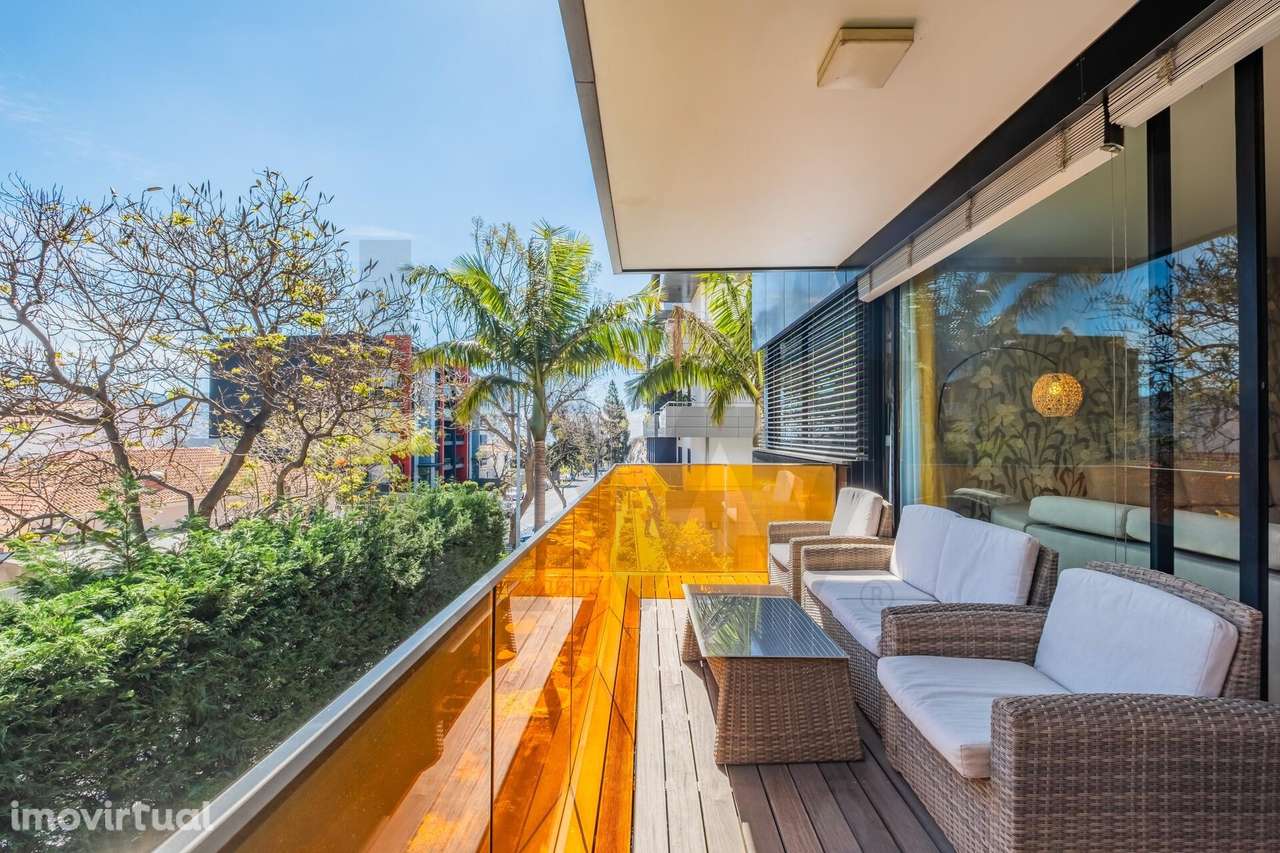 Apartamento T2 na Avenida das Madalenas – Localização Privilegiada - Grande imagem: 2/28