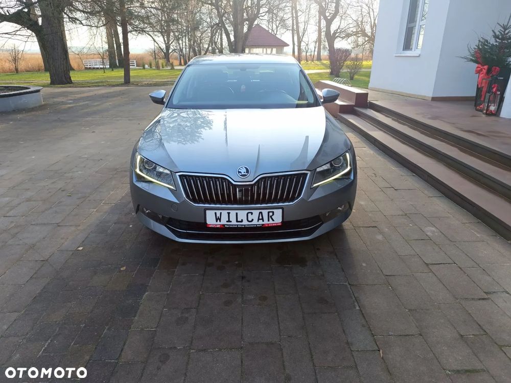 Skoda Superb 1.4 TSI ACT DSG Ambition - 13
