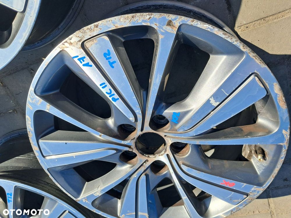 citroen c4 grand picasso ii felgi aluminiowe 5x108 e50 9677090377 - 4
