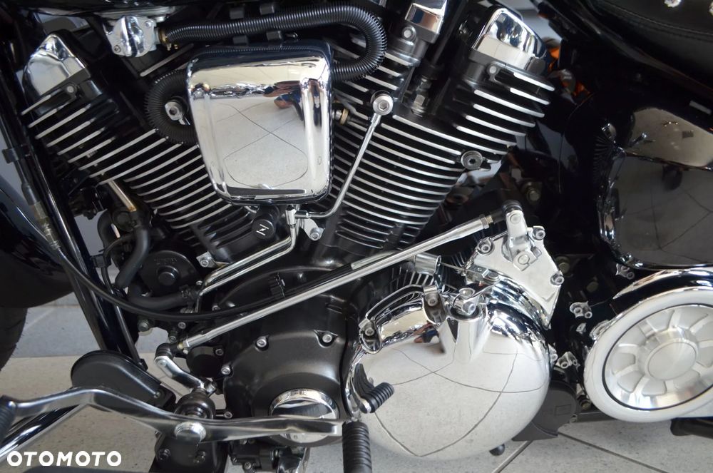Yamaha Road Star - 28