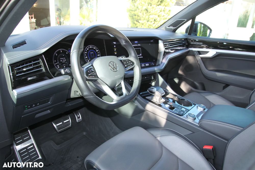 Volkswagen Touareg V6 TDI R-Style - 13