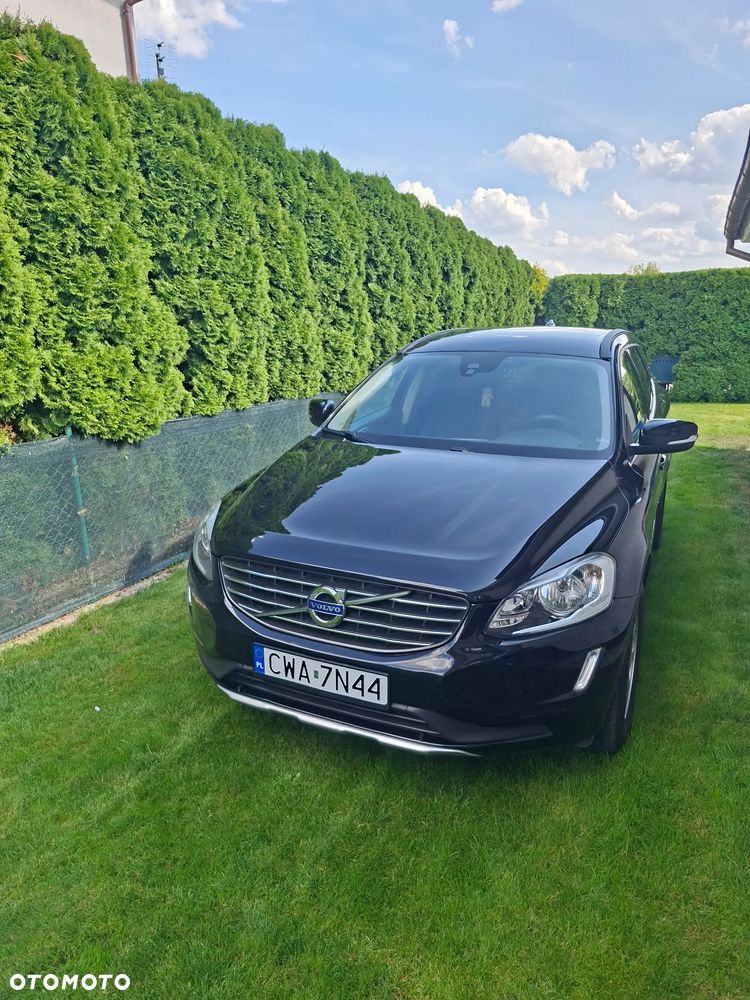Volvo XC 60 D4 Geartronic Momentum - 4