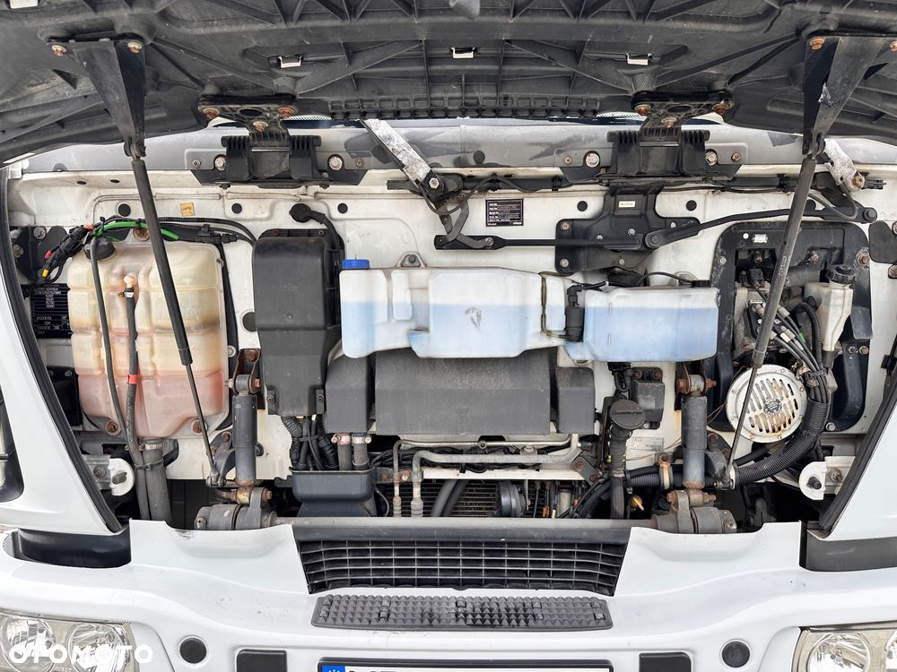Iveco EUROCARGO 150E28 E6 - 16