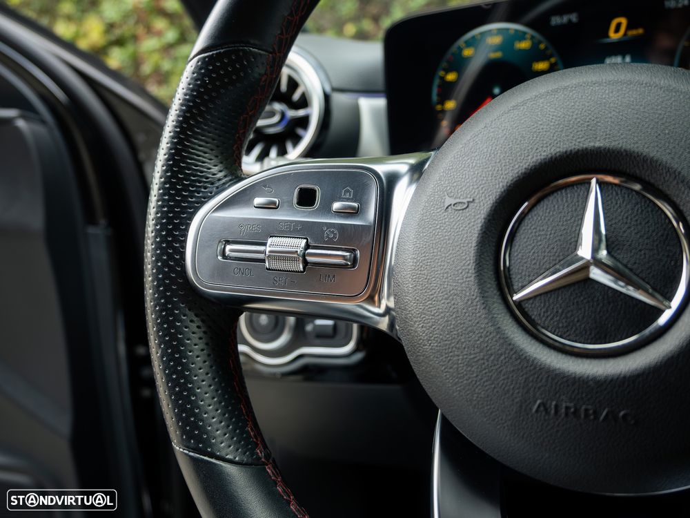Mercedes-Benz A 180 d AMG Line Aut. - 31