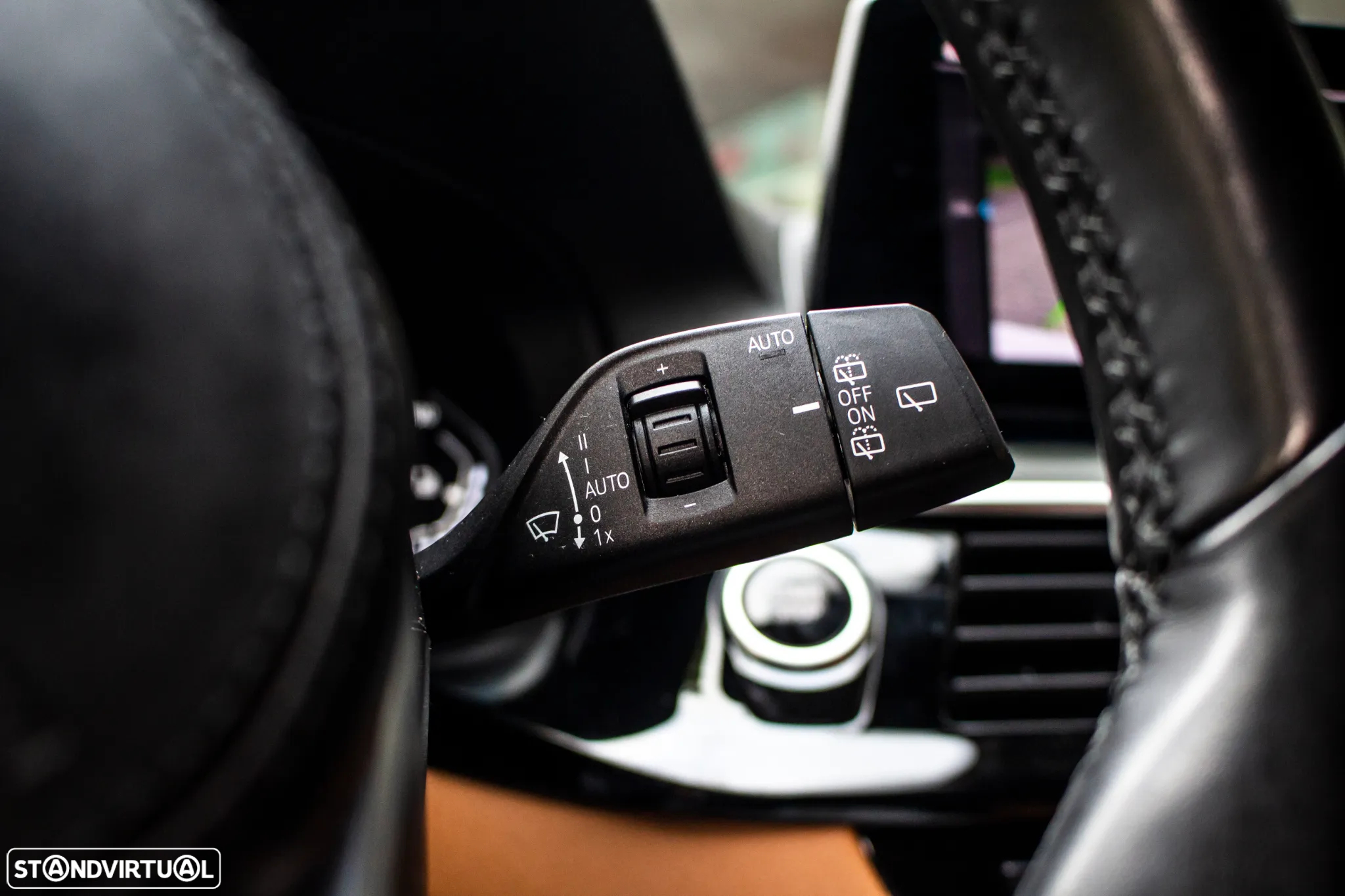 BMW 530 e Pack Desportivo M - 18