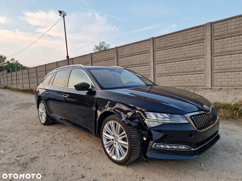 Skoda Superb ver-combi-1-4-tsi-iv-dsg-style - 38