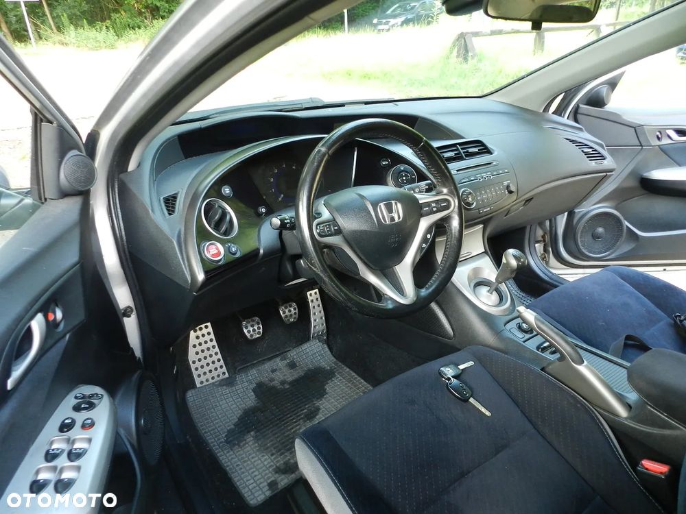 Honda Civic 1.8i-VTEC Executive - 19