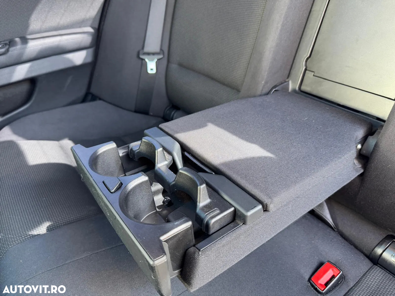 BMW Seria 5 520d xDrive AT - 25