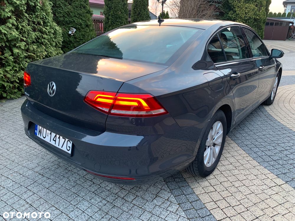 Volkswagen Passat 1.6 TDI BMT City - 8