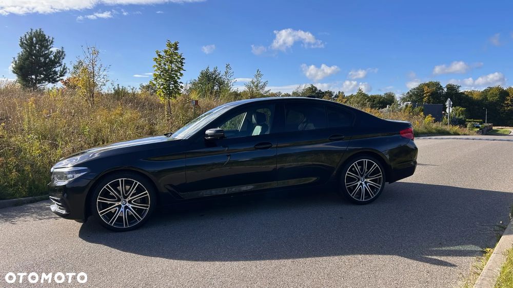 BMW Seria 5 530d xDrive - 5