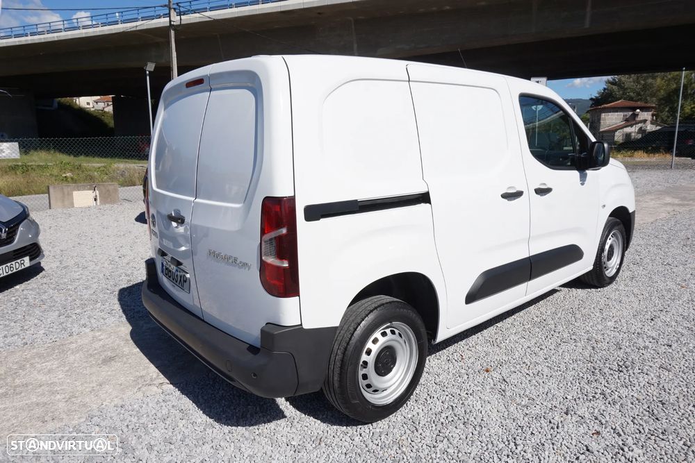 Toyota Proace City 1.5D 102 3 lug. Comfort IVA dedutível - 7
