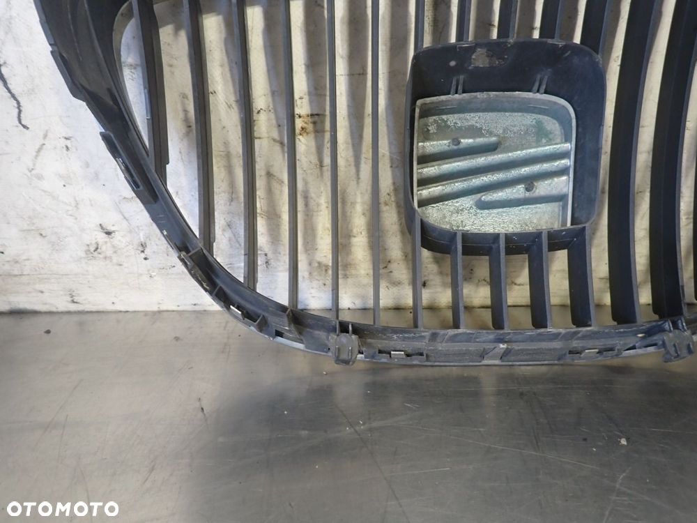 GRILL ATRAPA SEAT LEON II 2.0 - 10