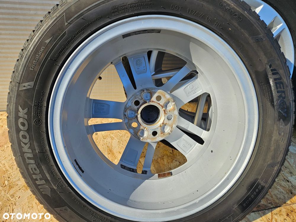 vw polo V koła felgi aluminiowe 15 6R0601025AC - 16