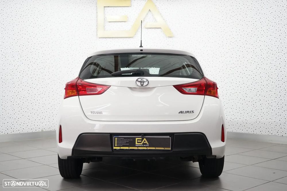 Toyota Auris 1.4 D-4D Comfort - 5