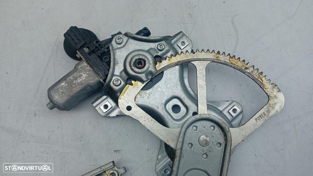 Elevador vidros frente direito TOYOTA Yaris (_P9_) - 4