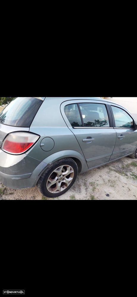 Opel Astra 1.7 CDTI Cosmo M6 - 10