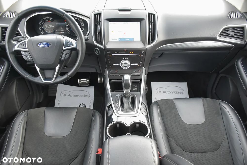Ford Edge 2.0 TDCi Bi-Turbo 4x4 ST-LINE - 18