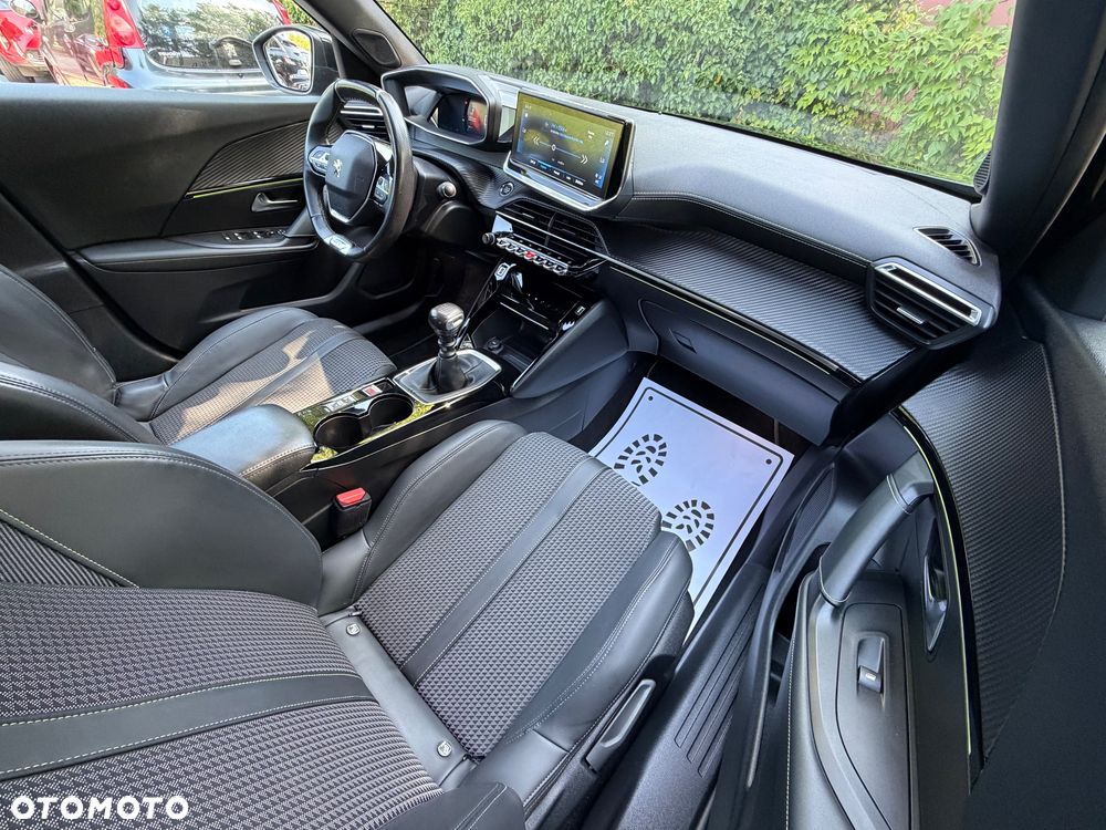 Peugeot 2008 - 19