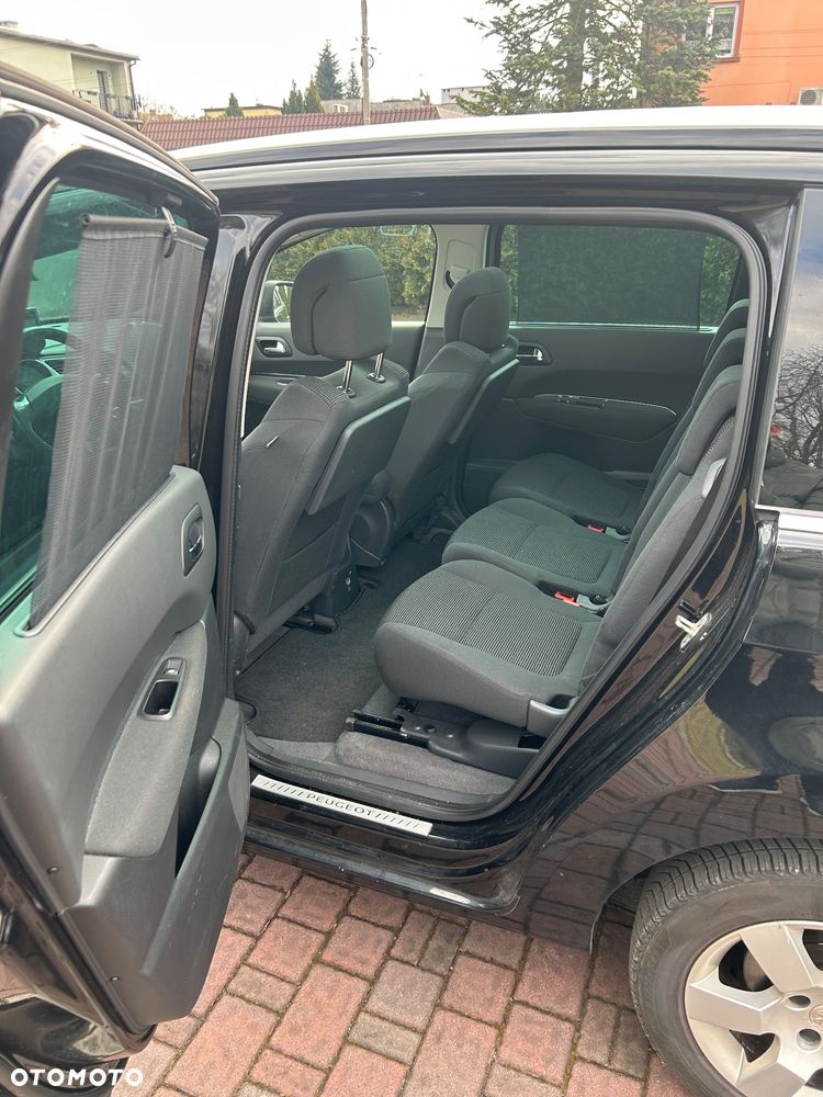 Peugeot 5008 155 THP Style - 35