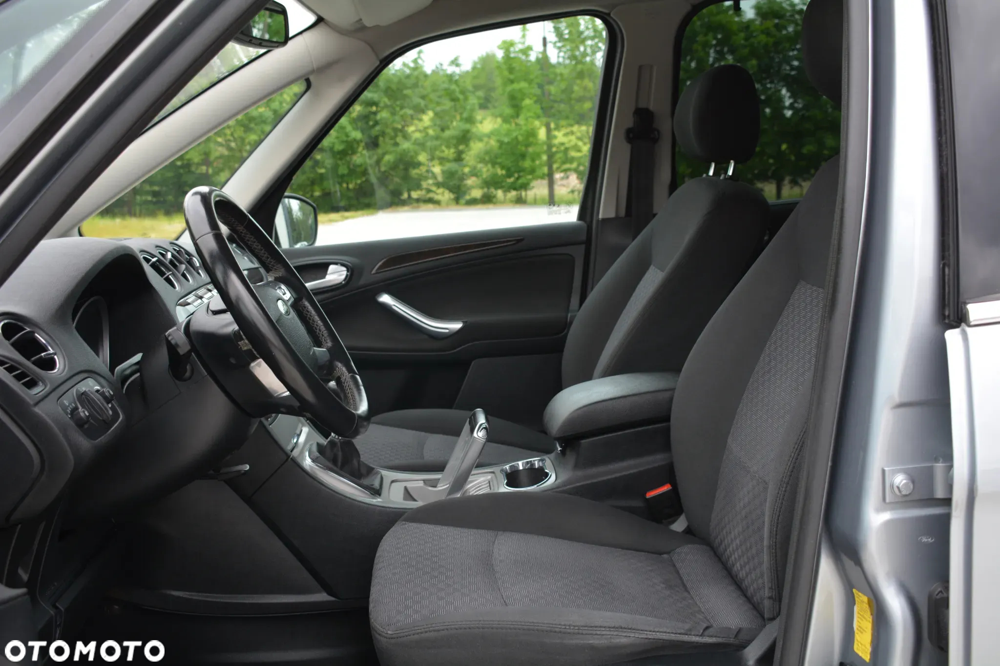 Ford Galaxy - 18