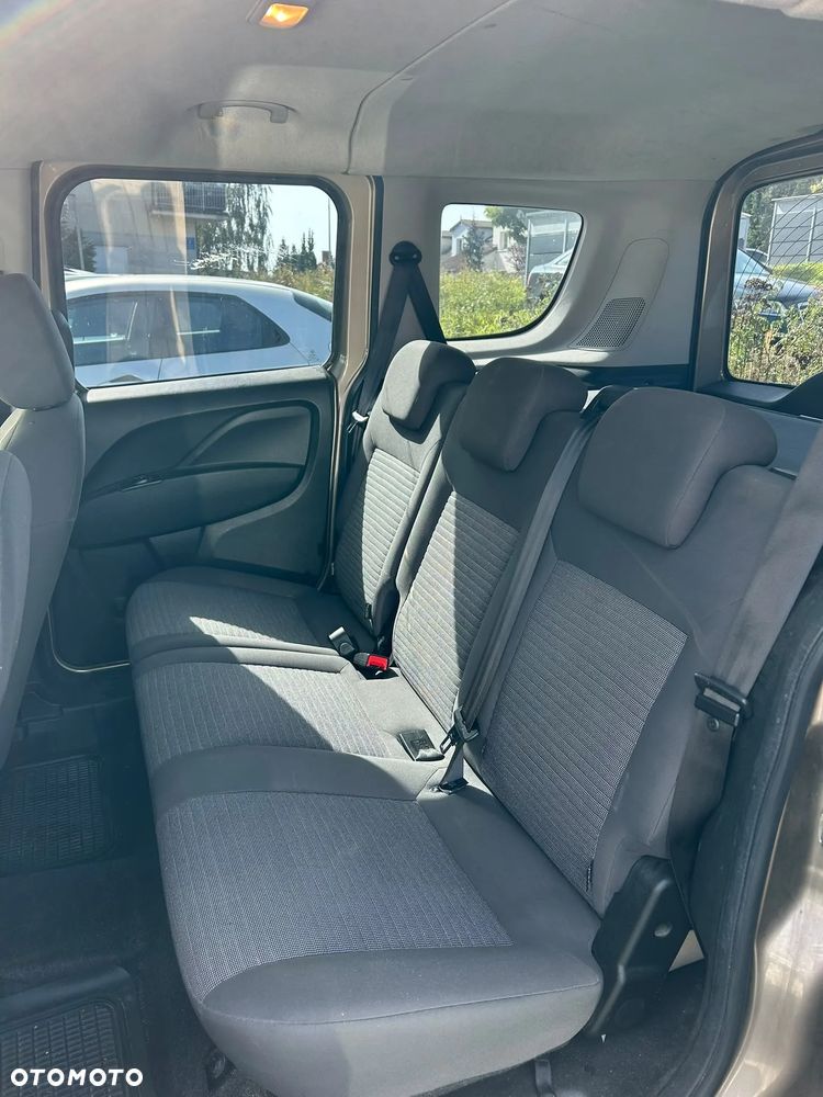 Fiat Doblo 1.4 T-Jet 16V Lounge - 5