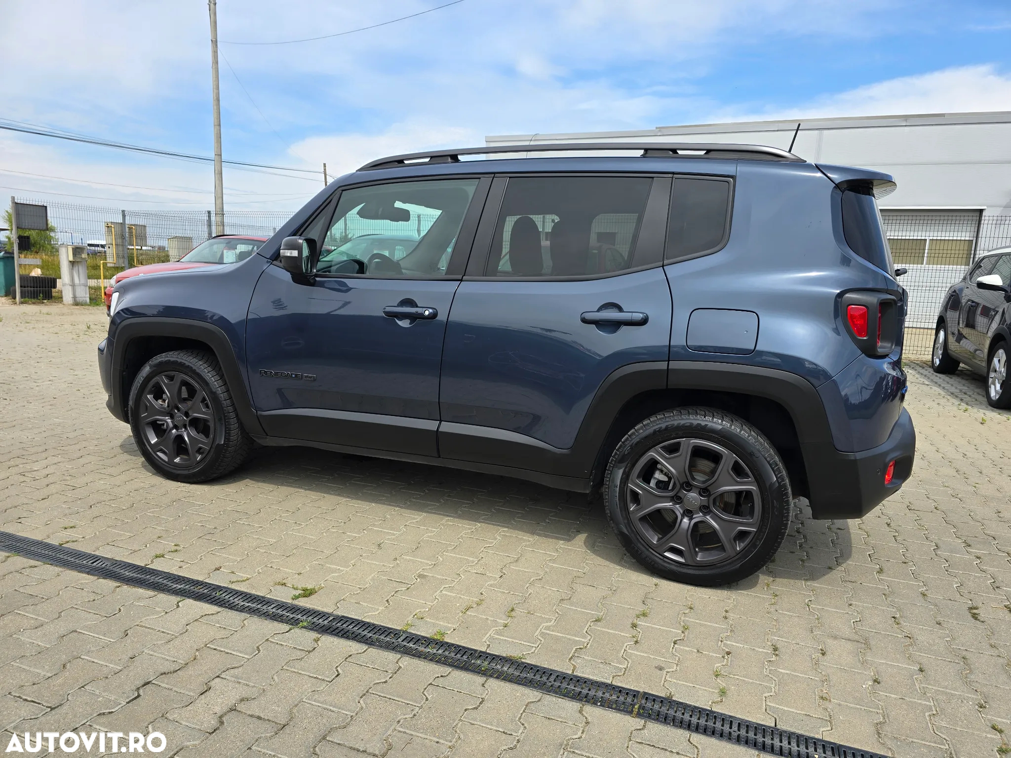 Jeep Renegade - 3