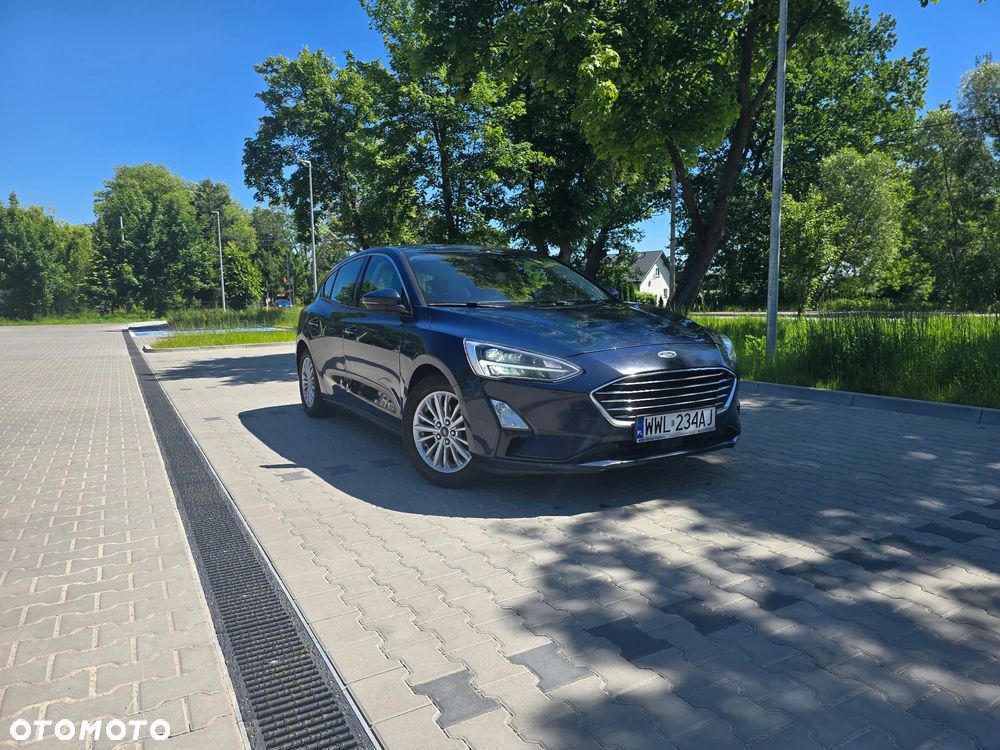 Ford Focus 1.5 EcoBoost Titanium Business - 1