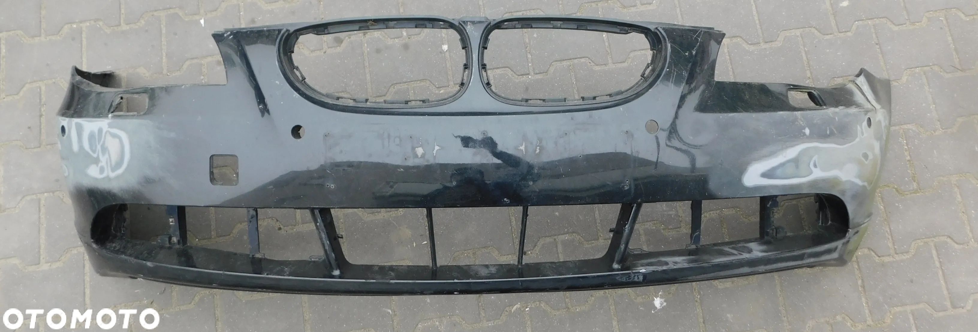 zderzak przód przedni BMW E60 E61 - 1