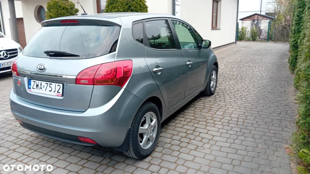 Kia Venga 1.6 Business Line - 9