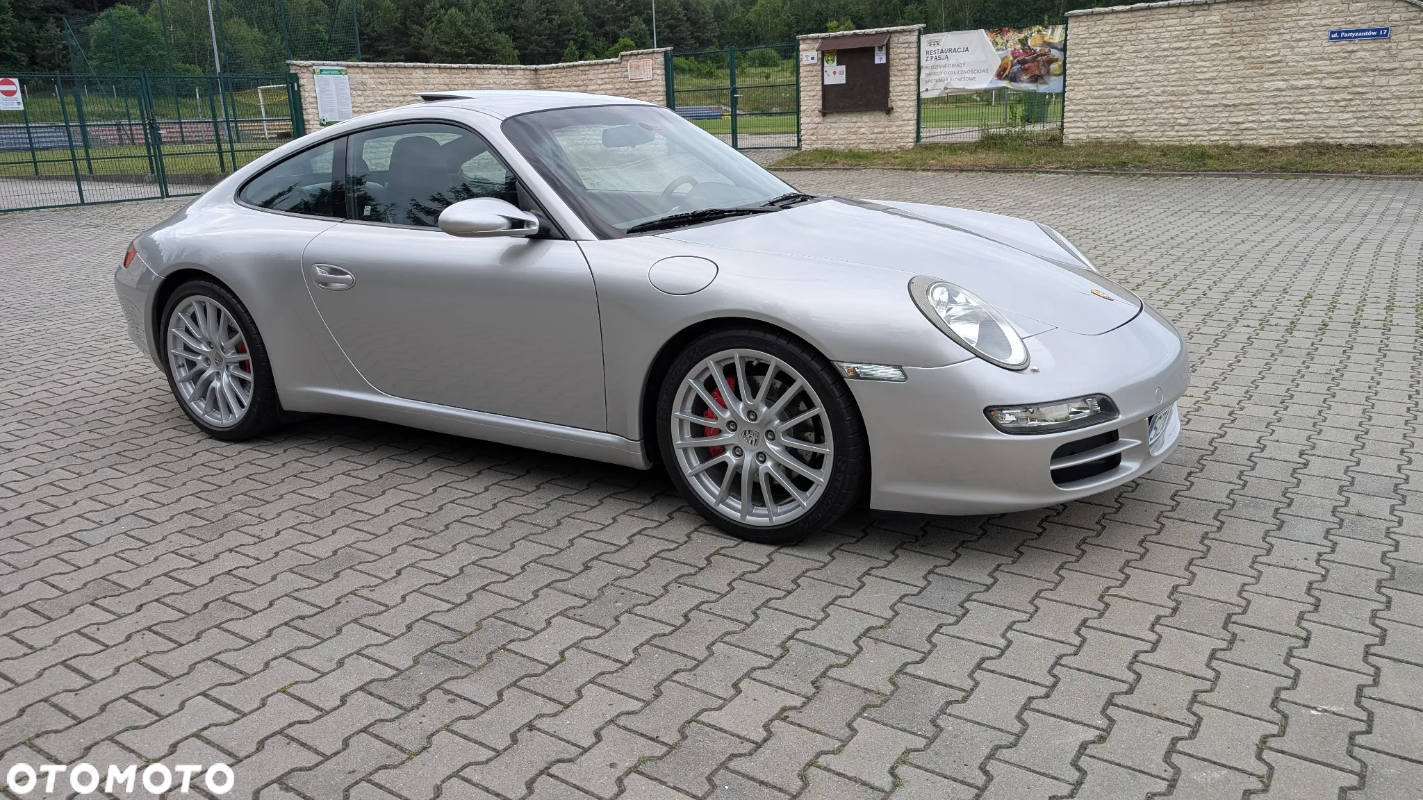 Porsche 911 Carrera S - 17
