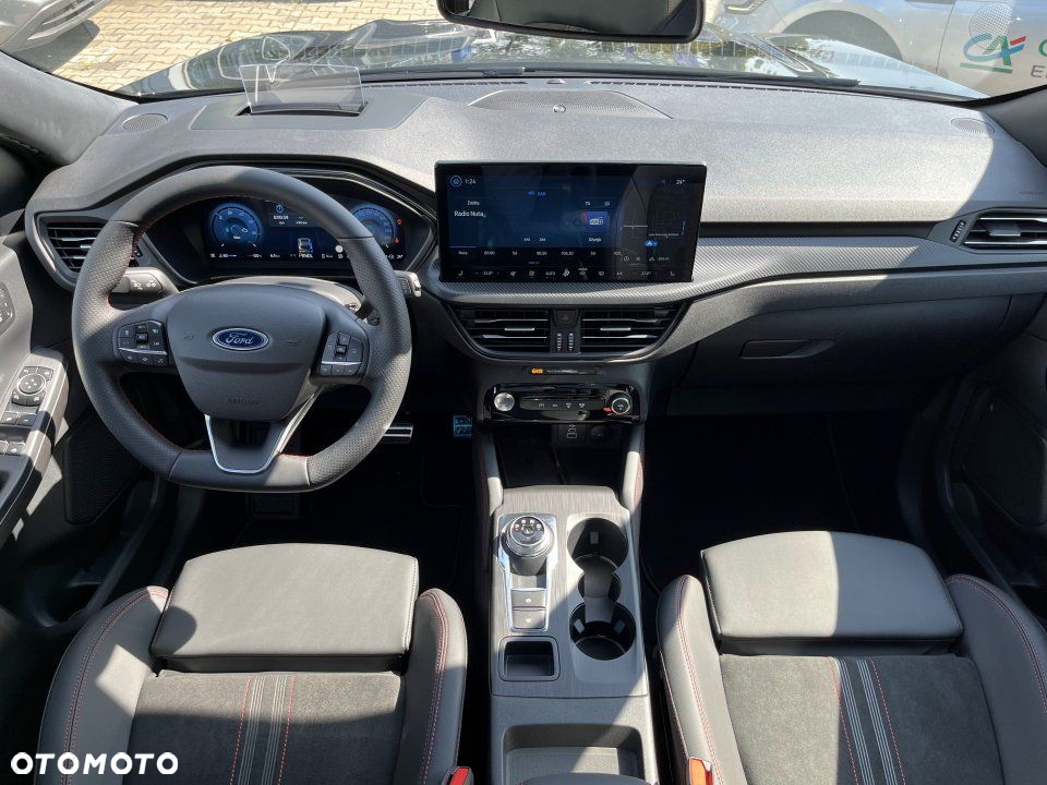 Ford Kuga - 11