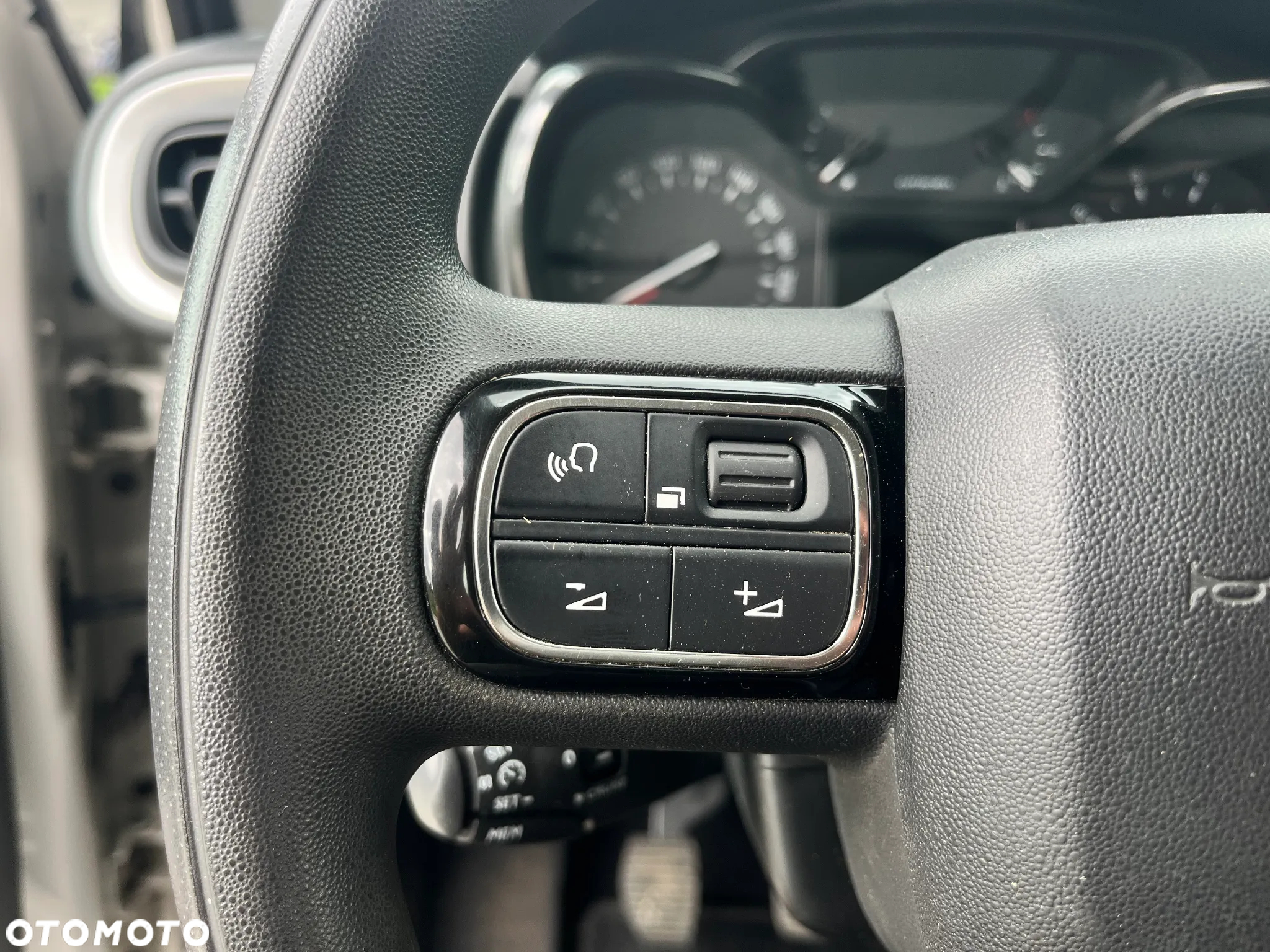Citroën C3 BlueHDi 75 S&S 83g FEEL - 19