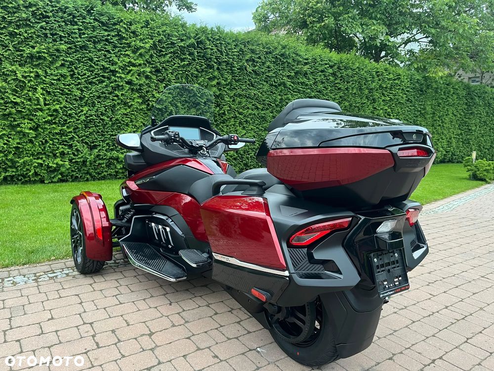 Can-Am Spyder - 5