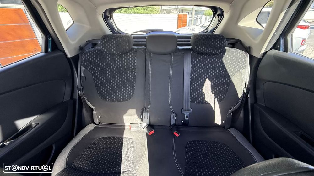 Renault Captur 1.5 dCi Exclusive - 25
