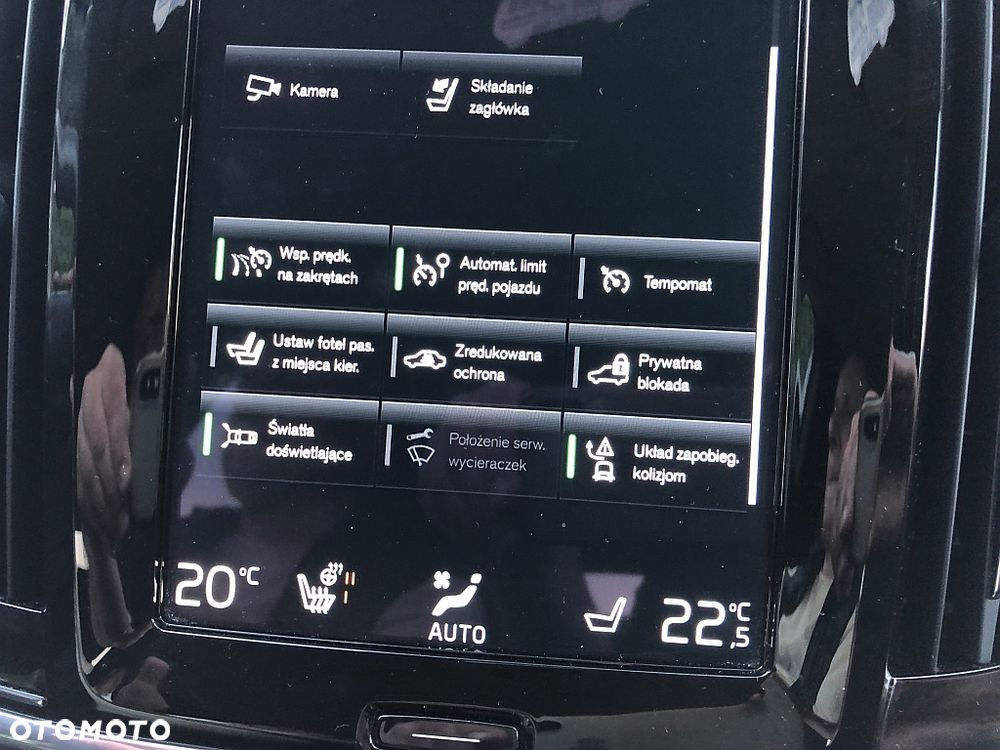 Volvo V90 Cross Country - 19