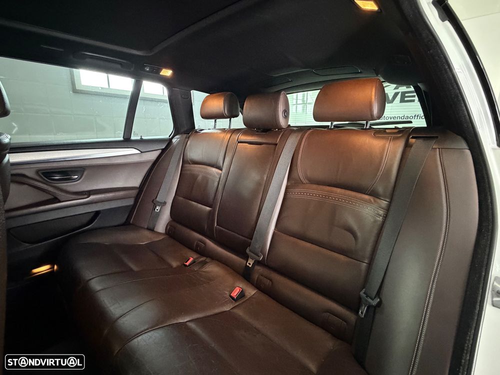 BMW 520 d Pack M Auto - 12