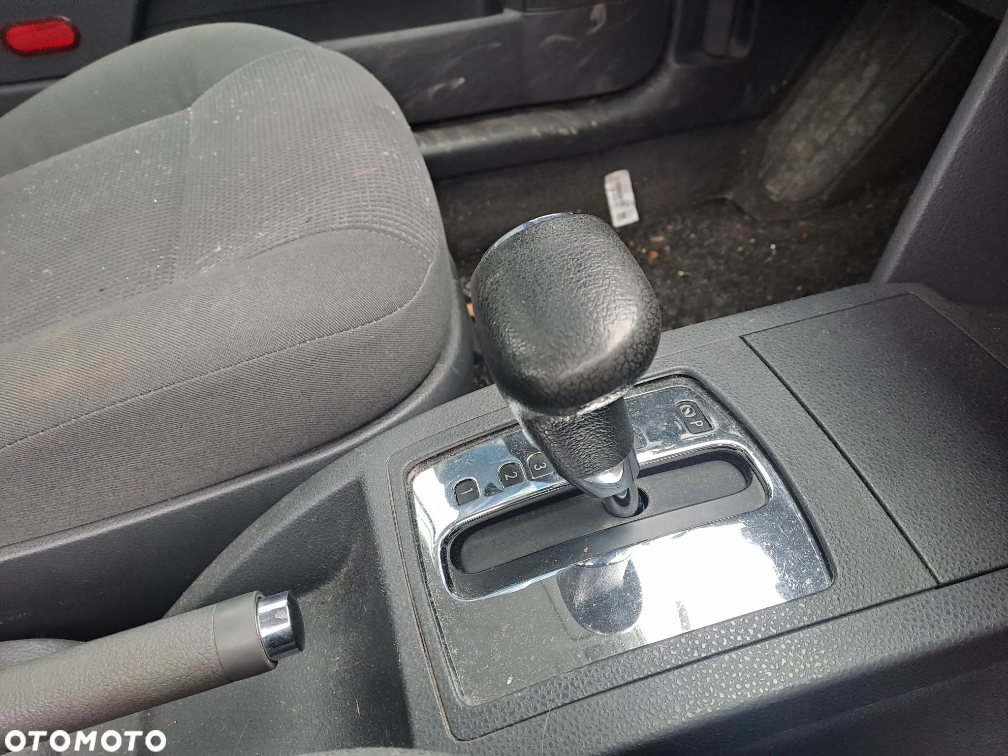 Volkswagen Polo 9n sedan 1.4 16V automat kod skrzyni GJG kod lakieru LA7W cały na części - 7