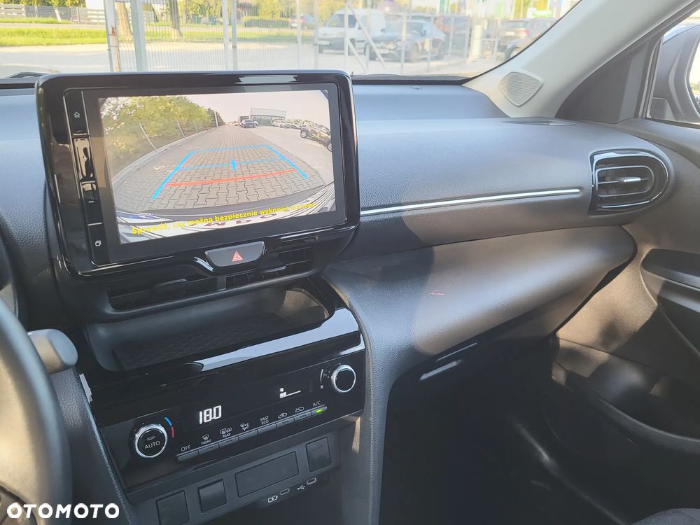 Toyota Yaris Cross Hybrid 1.5 Comfort - 19