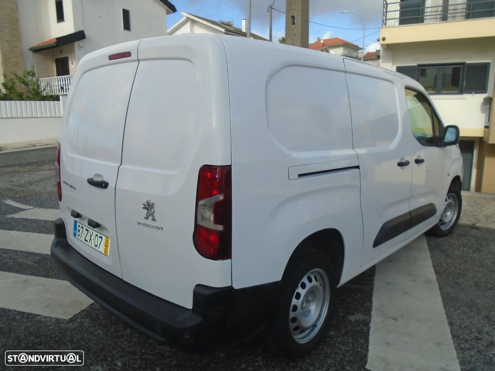 Peugeot PARTNER  LONGA-3 LUGARES 102 CV-NACIONAL-IVA DEDUTIVEL - 3