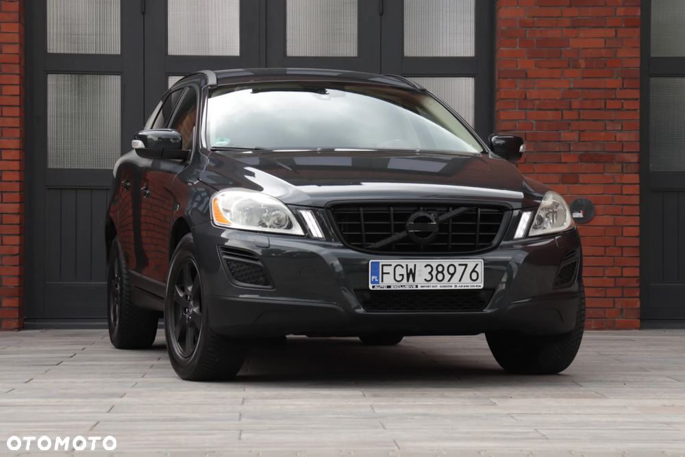 Volvo XC 60 D3 Momentum - 7