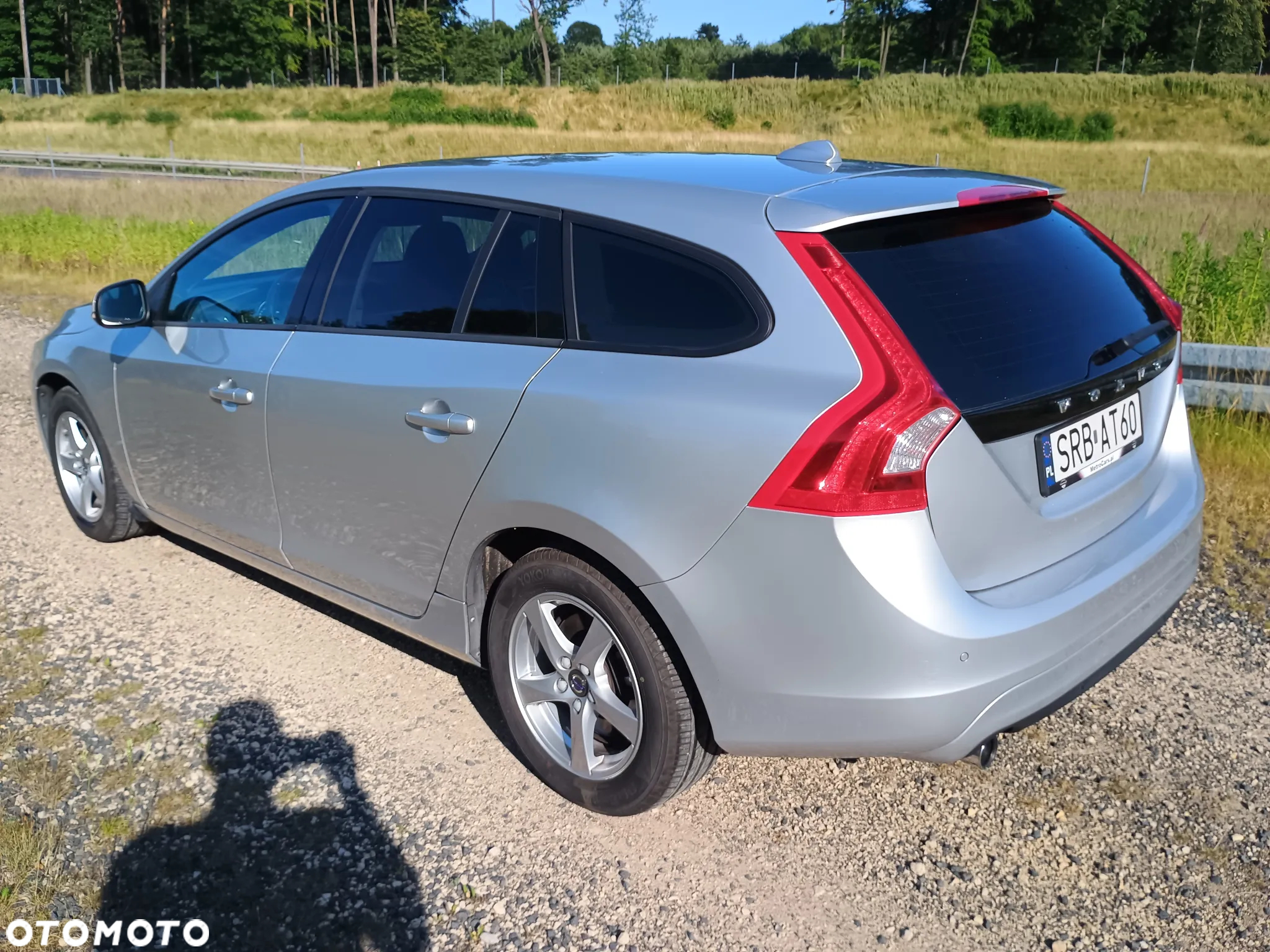 Volvo V60 D2 Drive-E Dynamic Edition (Kinetic) - 4