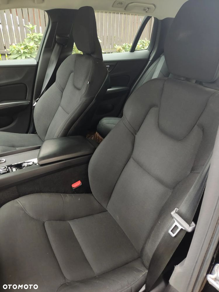 Volvo V60 - 25