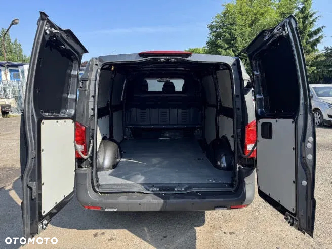 Mercedes-Benz eVito 112 L2 447.603 - 11