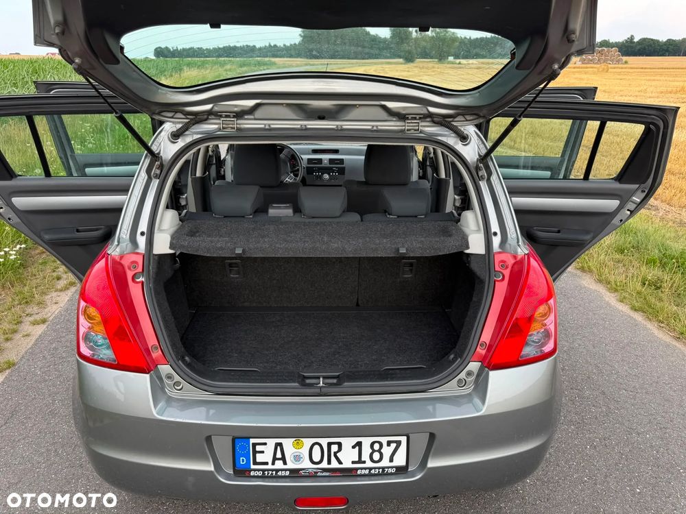 Suzuki Swift 1.3 Comfort - 22