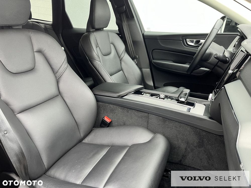 Volvo XC 60 - 29