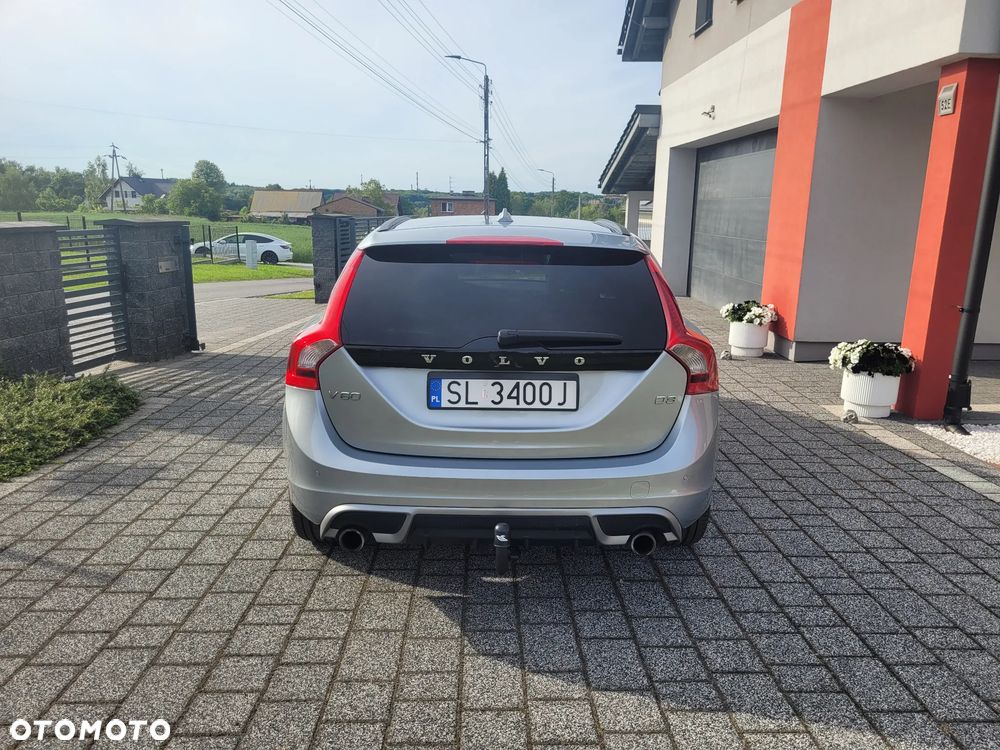 Volvo V60 D3 Momentum - 6