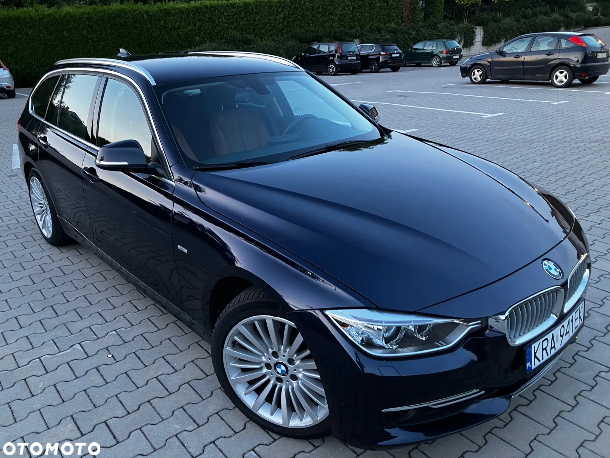 BMW Seria 3 328i Luxury Line - 3