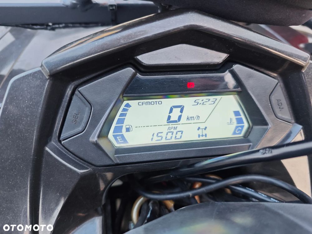 CFMoto CForce - 16